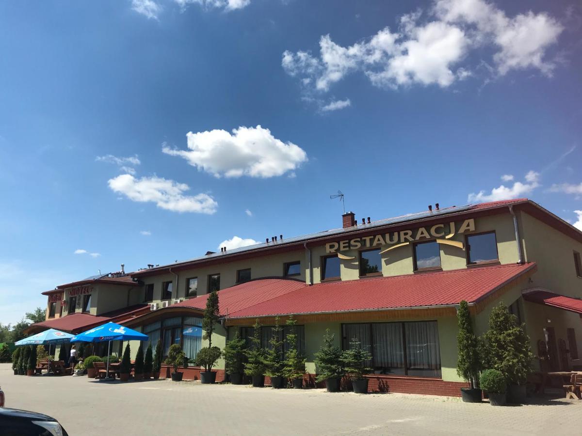 Motel Pintal Гожов Велкополски Екстериор снимка